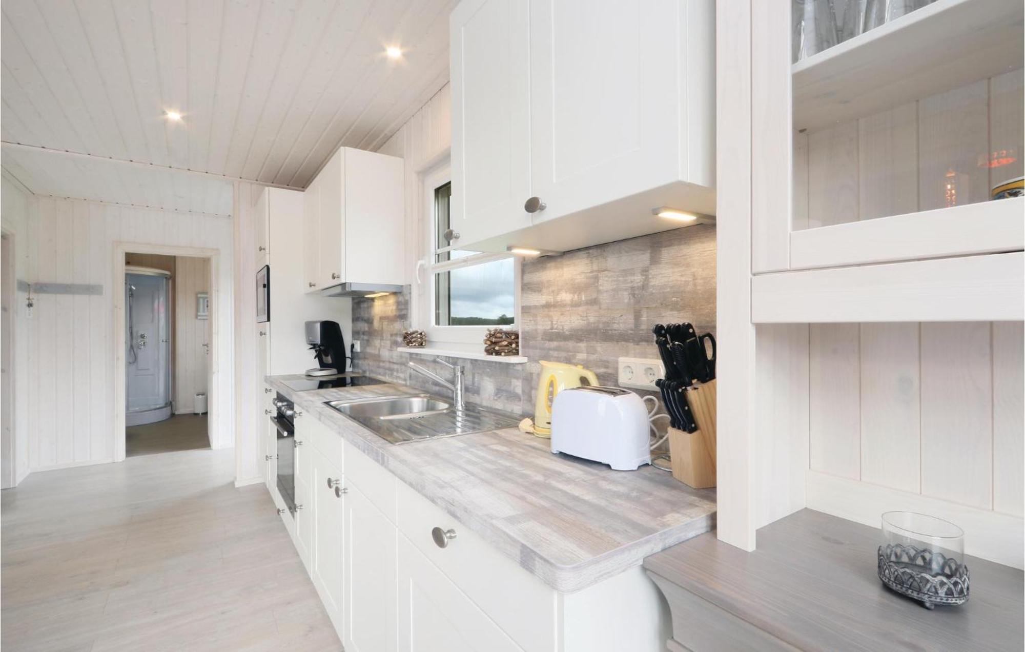 Gorgeous Home In Zerpenschleuse With Wifi Esterno foto